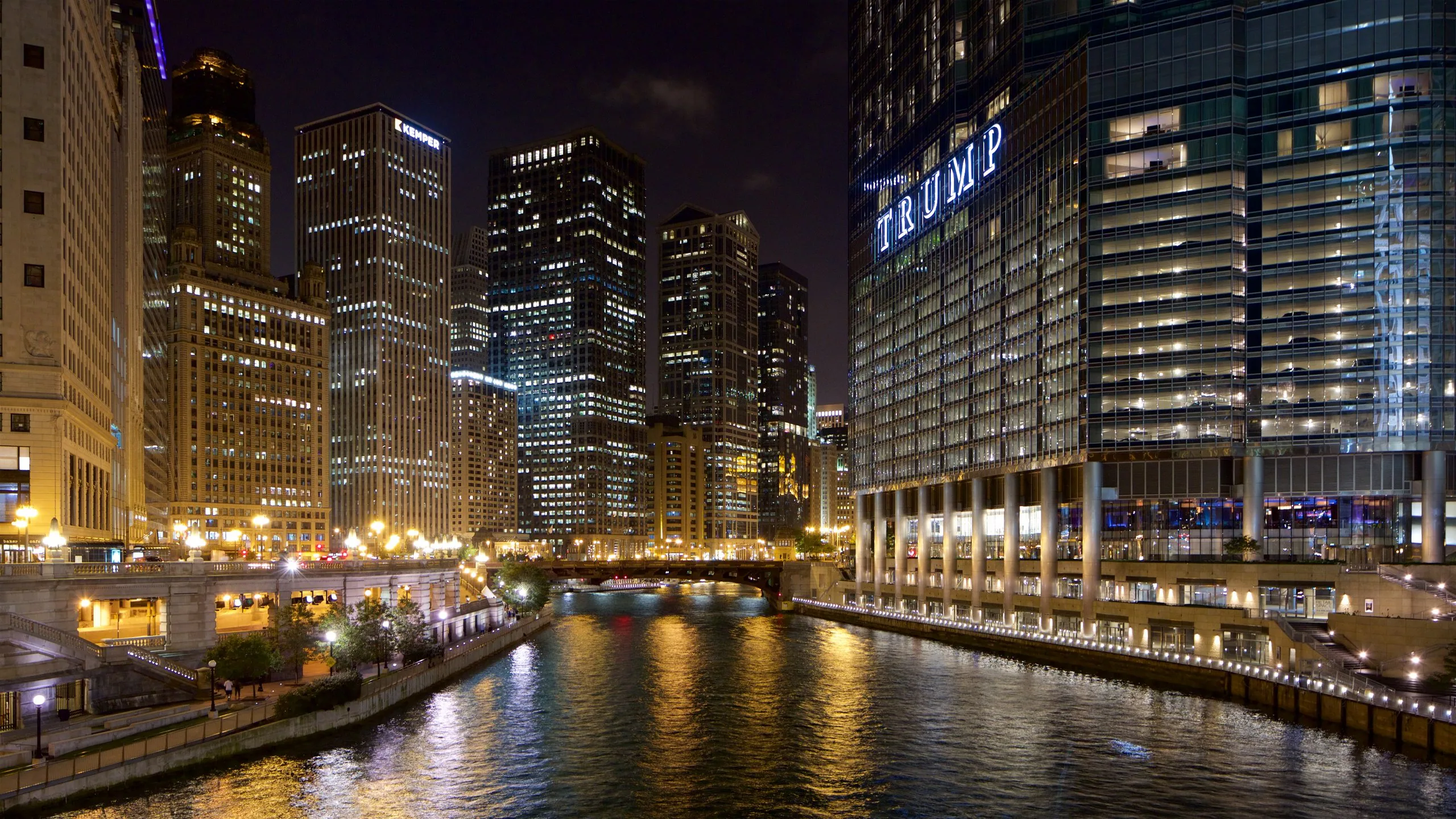 places to go in chicago